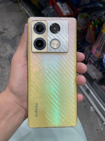 infinix note 40 pro edge 4