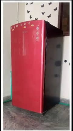 Dawlance refrigerator in wine red colour 0