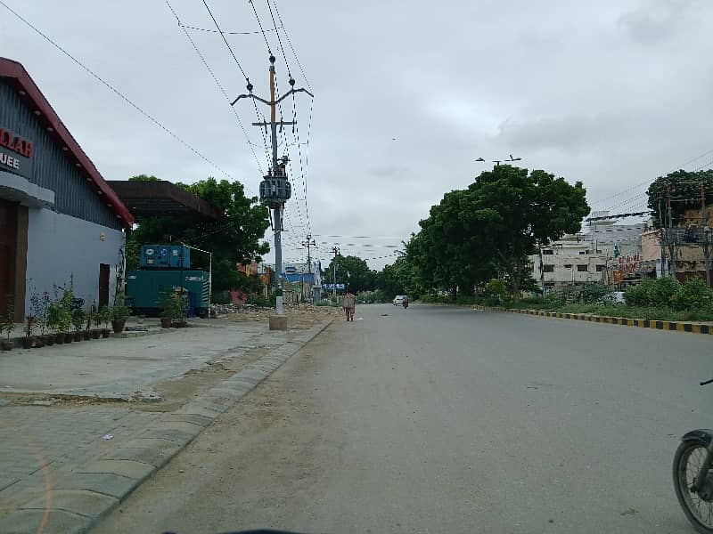 600 SQUARE YARDS CORNER PLOT FOR COMMERCIAL PURPOSE FOR RENT IN MAIN CONTINENTAL BAKRERY JAUHAR 0