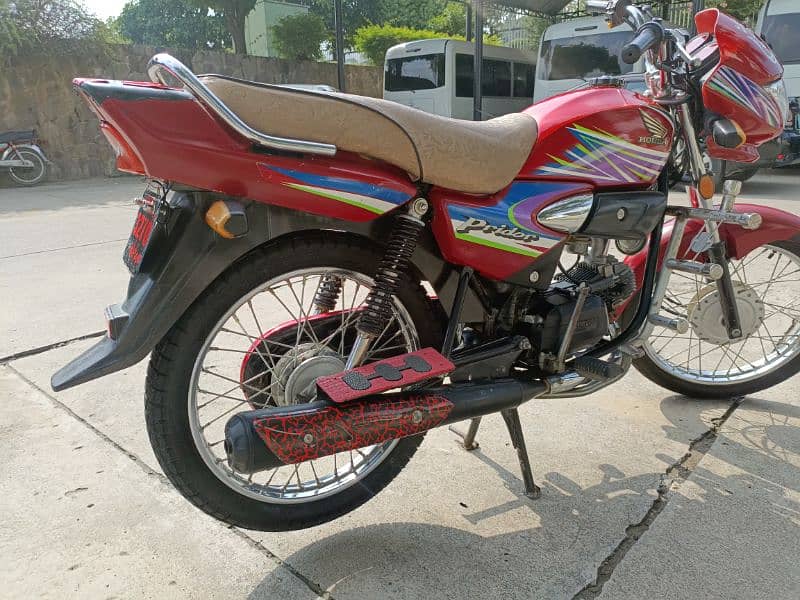 Honda prioder army person used 10