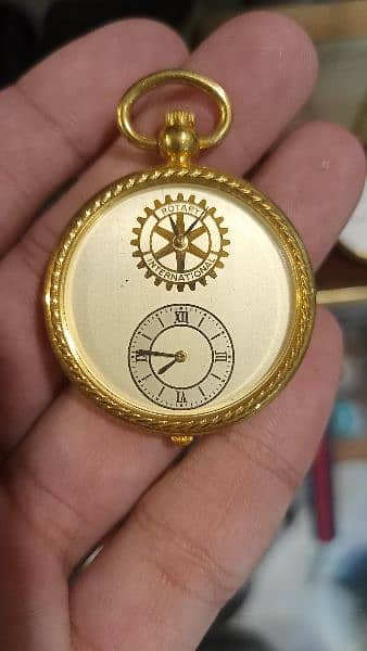 Original branded watches and pocket watches. New and used. 12