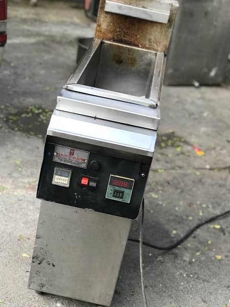 16Ltr Fryer 1