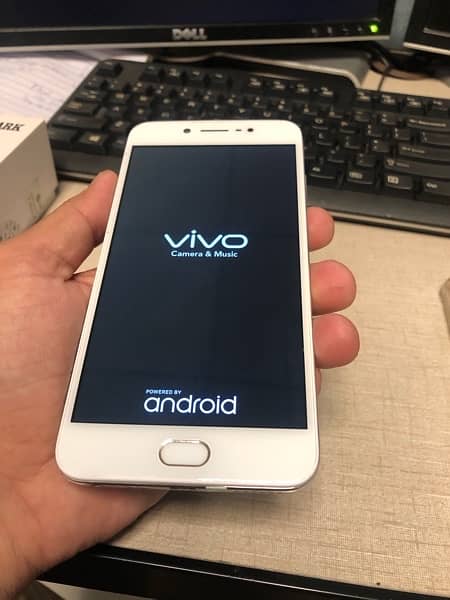 Vivo Y67 6ram 128 rom 1