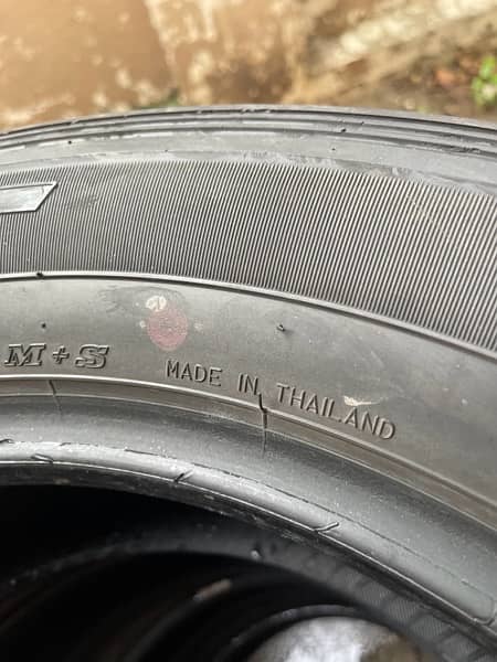 Used revo tyre 3