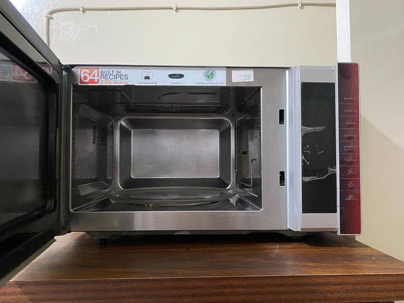 microwave with baking option 4