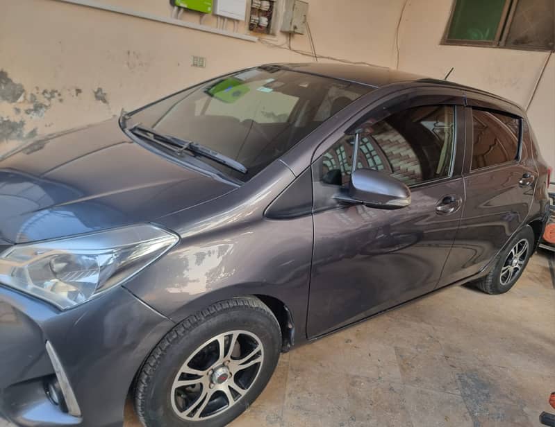 Toyota Vitz  F safty 1.0 2018 2