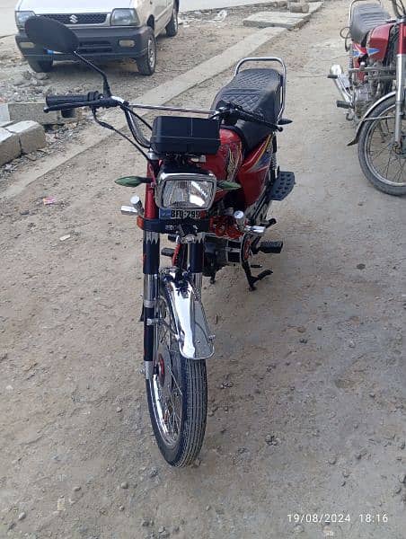 4 sale honda bikes 125cc 8