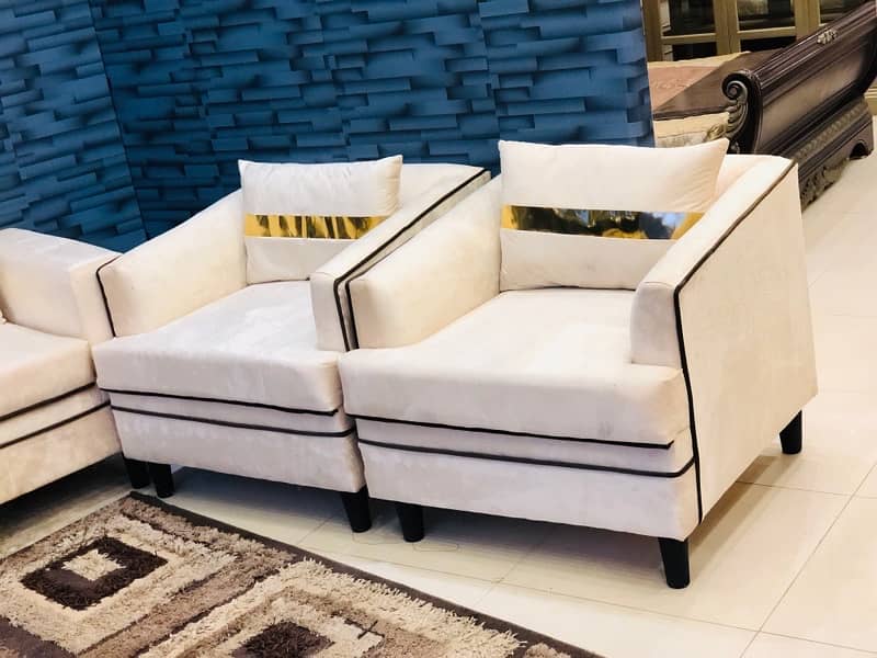 5&7 seater sofa set available 0