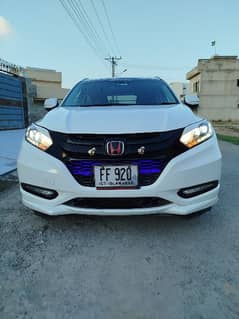 Honda Vezel Z SENSING 2015 TOTAL GENUINE