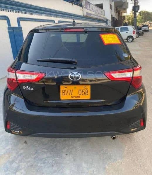 Toyota Vitz 2018 3