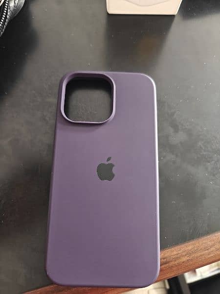 iphone 14promax Back Cover Leather 0