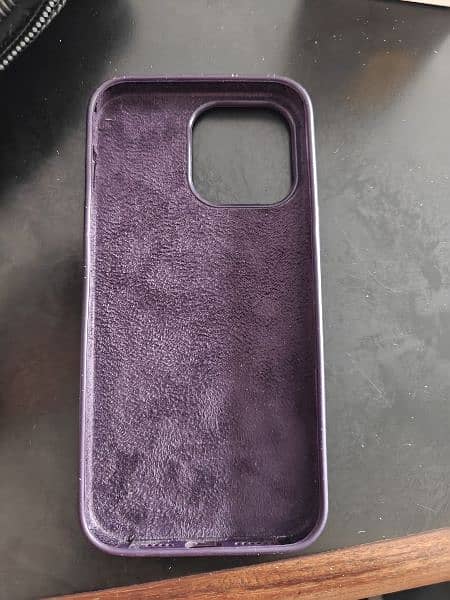 iphone 14promax Back Cover Leather 1