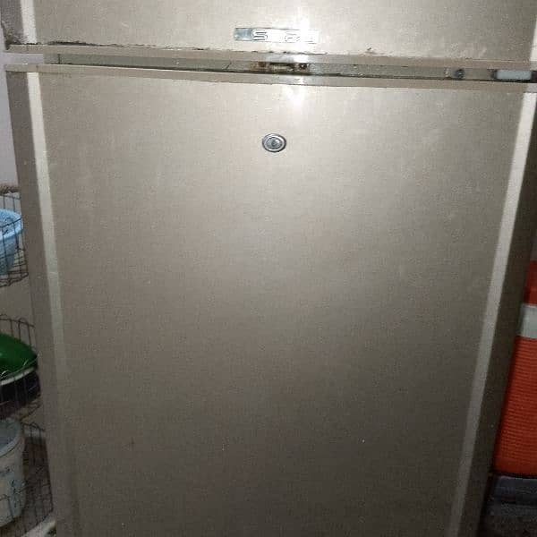 pel refrigerator good running condition best cooling 6