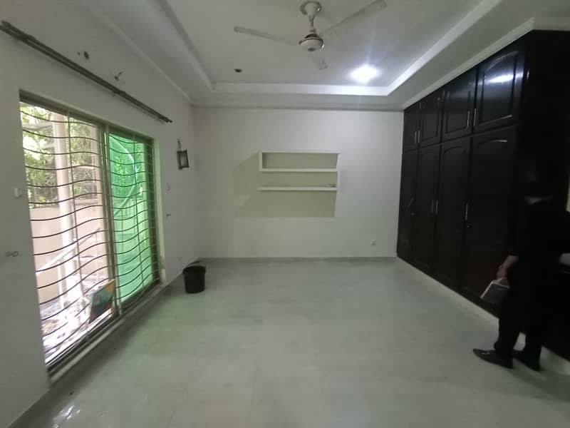 PRIME Location Kanal Lower Portion Available For Rent in DHA Phase 4 Block DD Near Park 10