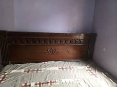 Double Bed Without Mattress