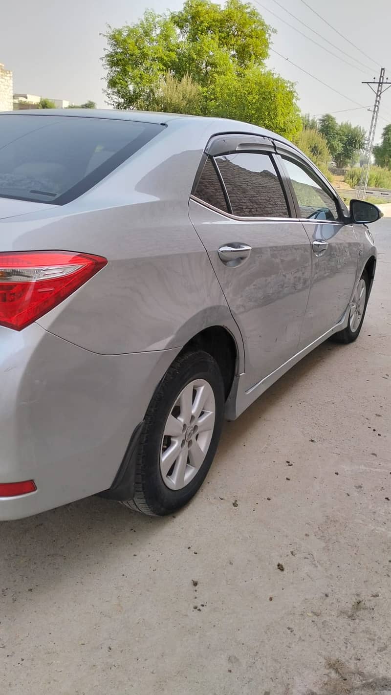 Corolla altis 1.6 6