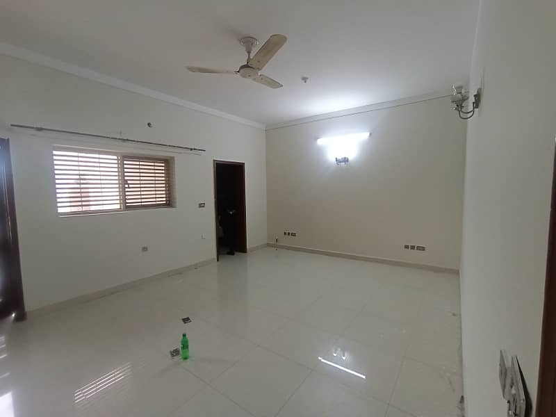 Prime Location Separate Gate 2 Kanal Upper Portion Available For Rent in DHA Phase 1 Block B 10