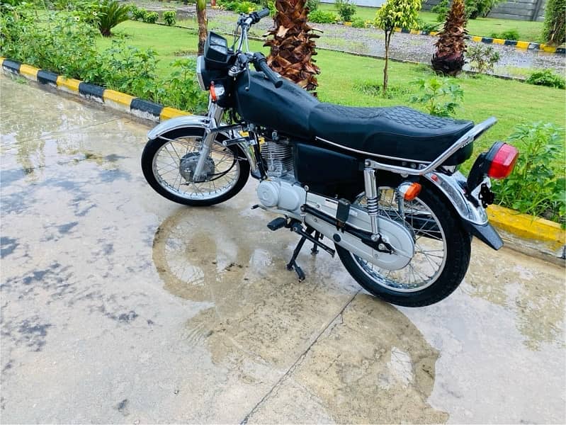 Honda CG125 2021 3