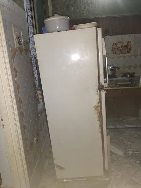 low cost, gas newly filled , working  fridge 2