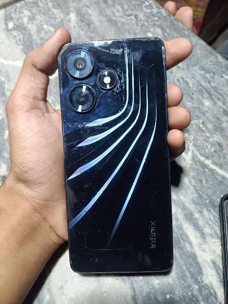 Infinix hot 30 8 /128 Condition 10/9 1