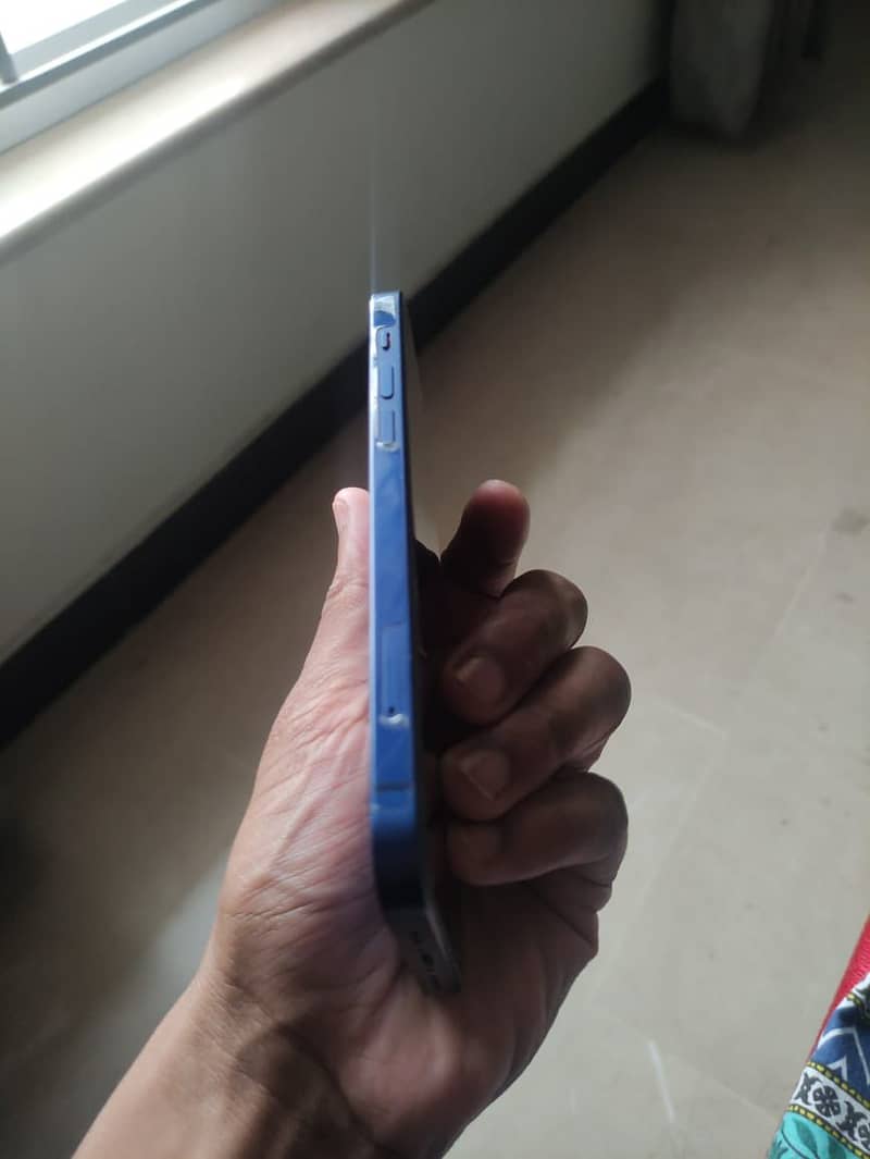 Iphone 12 for sale blue colour. Non pta factory unlock 1