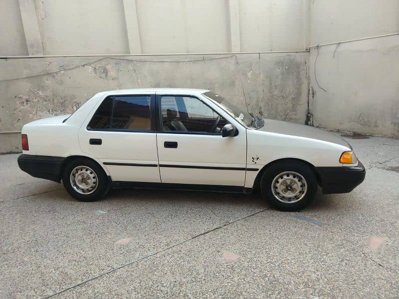 Hyundai Excel 1993 11