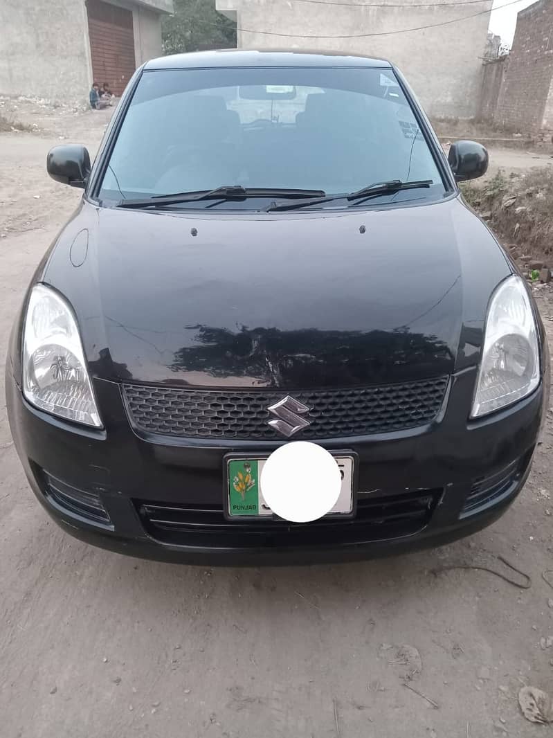 Suzuki Swift DLX 1.3 2015 5