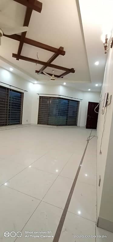 1 Kanal Upper Portion Separte Gate For Rent In Block J Phase 5 Dha Lahore 13