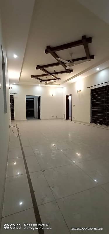 1 Kanal Upper Portion Separte Gate For Rent In Block J Phase 5 Dha Lahore 16