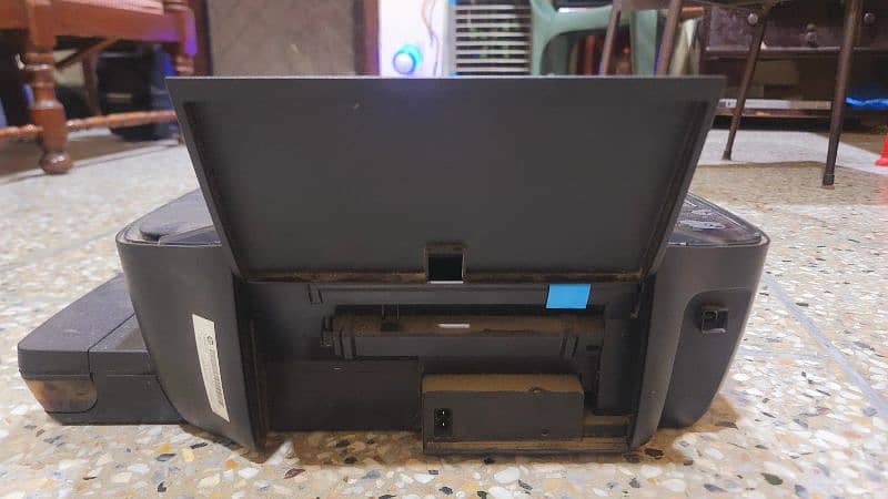 HP Deskjet GT 5820 3