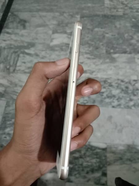 iphone 7+ used condition battery change ha 8