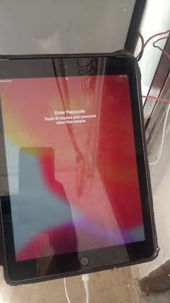 apple ipad-6 32 gb