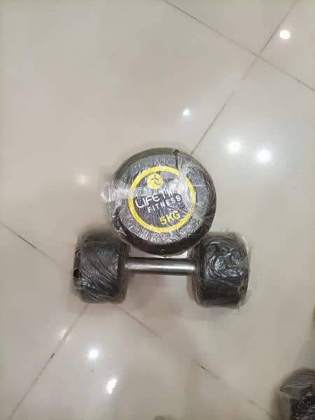 New best 5KG Dumbbells available for sale 0