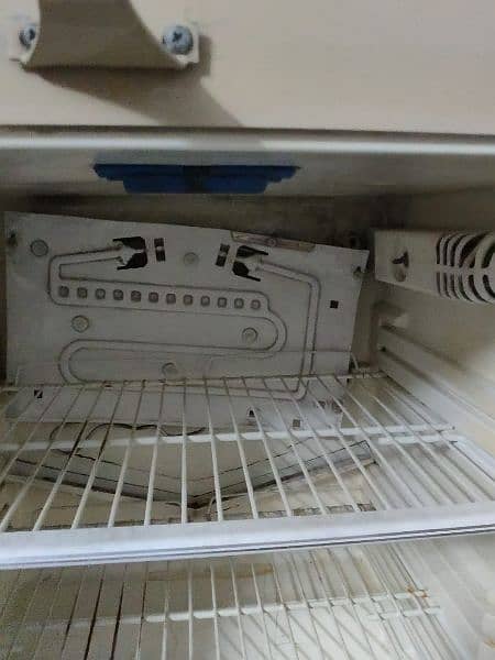 FRIDGE FOR SALE 4