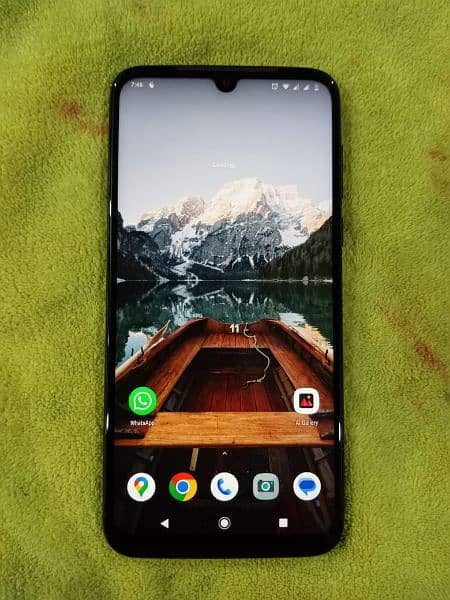 Moto G8 Plus 1