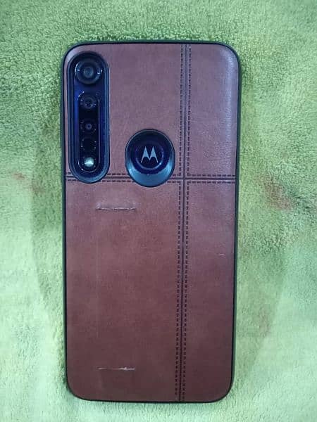 Moto G8 Plus 5