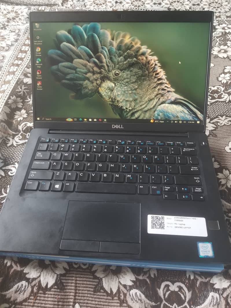 Dell Latitude 7390, core i5, 8th generation. 8gb ram 256gb ssd 3