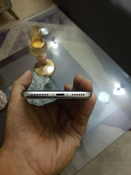 IPHONE X 64GB PTA APPROVED 5