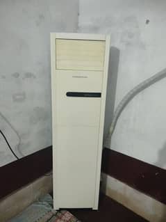 (2 Ton) DC Inverter. . Standing Chiller Ac. . 3 Years Used 0