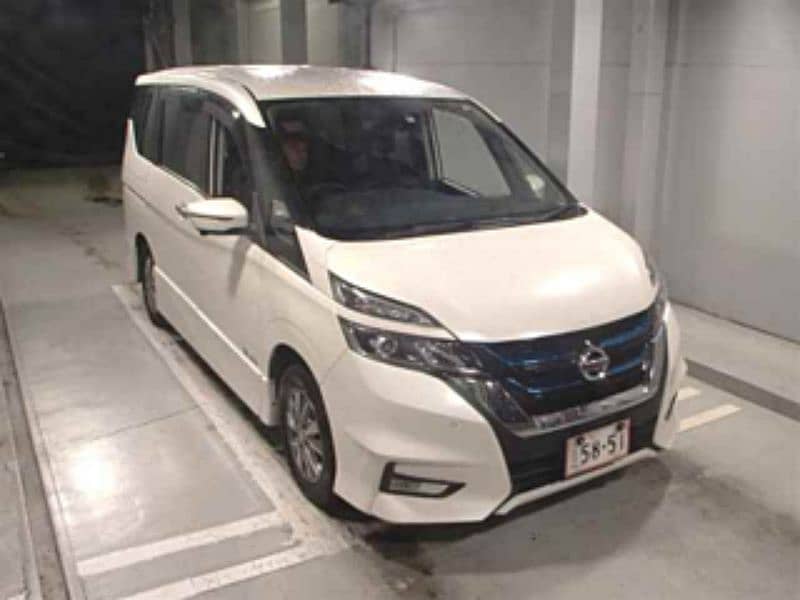 Nissan Serena 2018 1