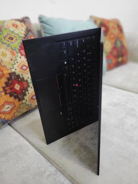 Lenovo X1 Carbon ThinkPad 8 GEN 1