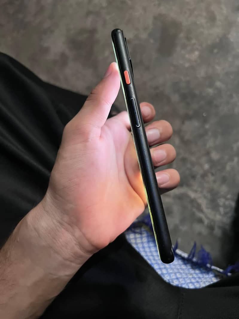 Google pixel 4XL 3