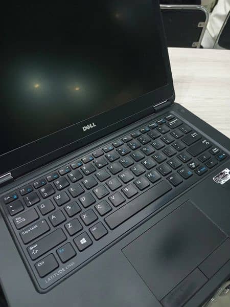 Dell Latitude E7450 Ultrabook | Intel Core i5 5300U | 512MB Graphics 10