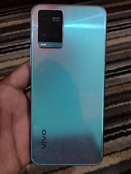 Vivo Y33s 0