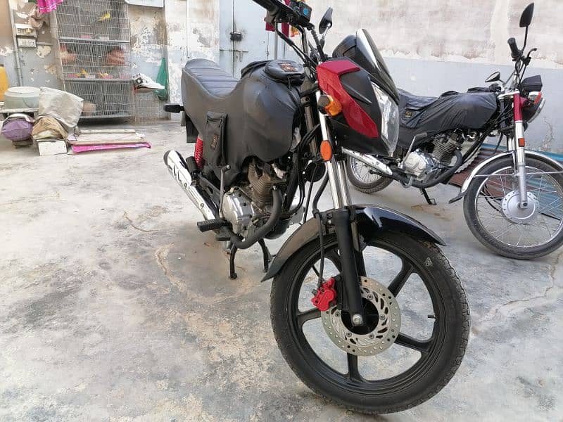 HONDA 125 8