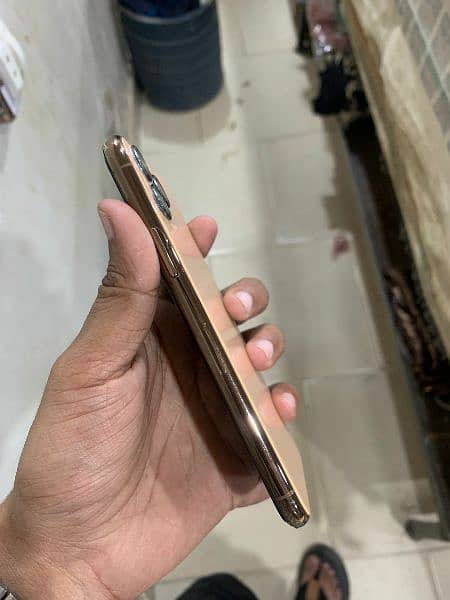 phone 11 pro non PTA 64 Gb 1