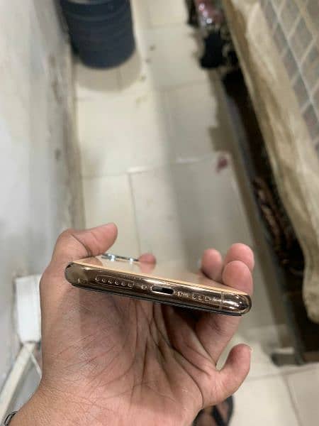 phone 11 pro non PTA 64 Gb 2