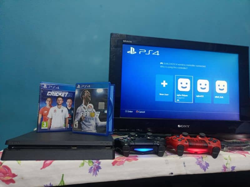 PS4 1 TB with 2 controllers and 2cds best quality slightly used all ok 1