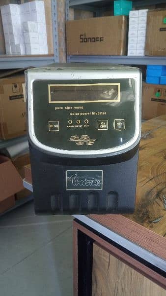 1 KV, 1000 watts UPS for sale in Bahria Town Lahore 0