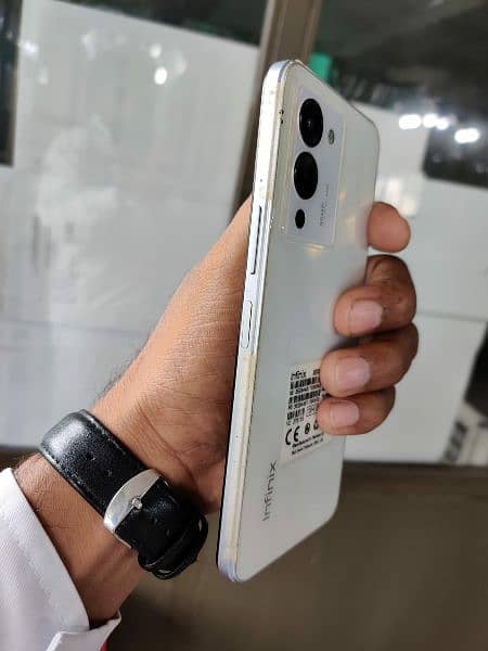 Infinix Note 12 5